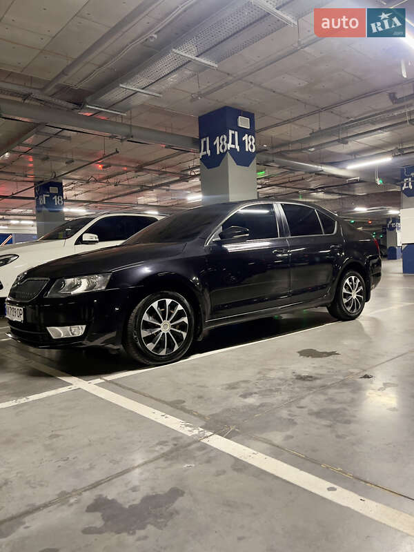 Ліфтбек Skoda Octavia 2016 в Харкові