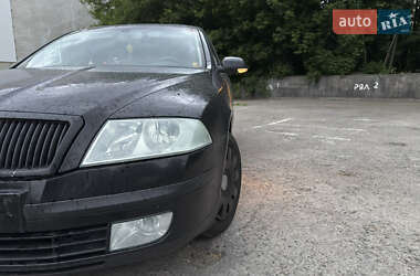 Ліфтбек Skoda Octavia 2004 в Києві