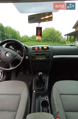 Универсал Skoda Octavia 2005 в 