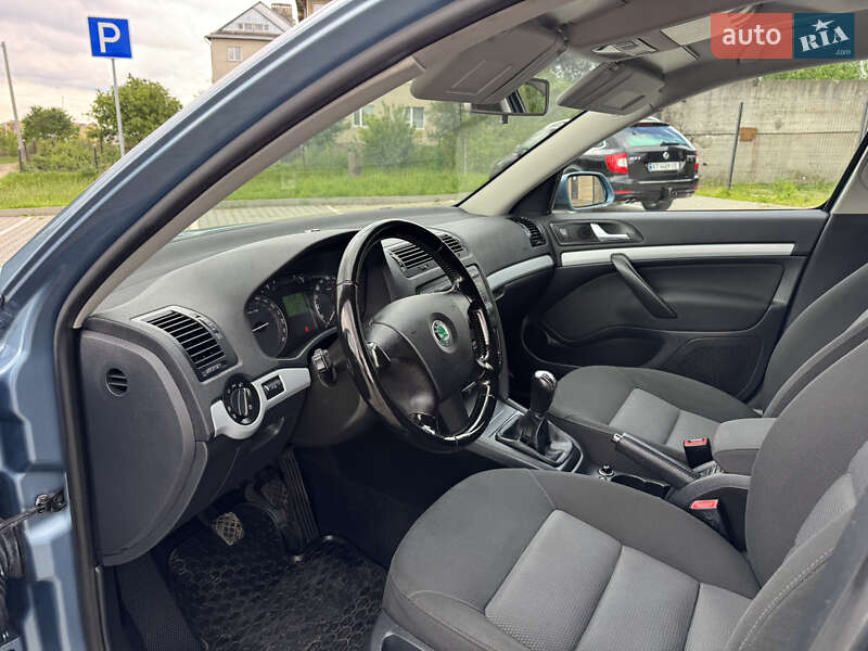 Универсал Skoda Octavia 2009 в Ивано-Франковске фото 16 Универсал Skoda Octavia 2009 в Ивано-Франковске