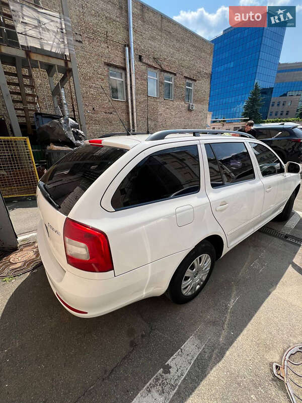 Універсал Skoda Octavia 2010 в Києві