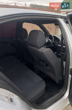 Лифтбек Skoda Octavia 2009 в 