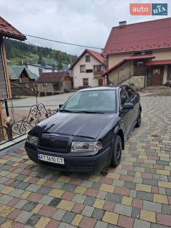 Ліфтбек Skoda Octavia 2003 в Івано-Франківську