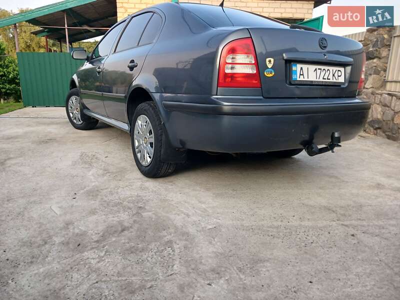 Лифтбек Skoda Octavia 2009 в Чернобае