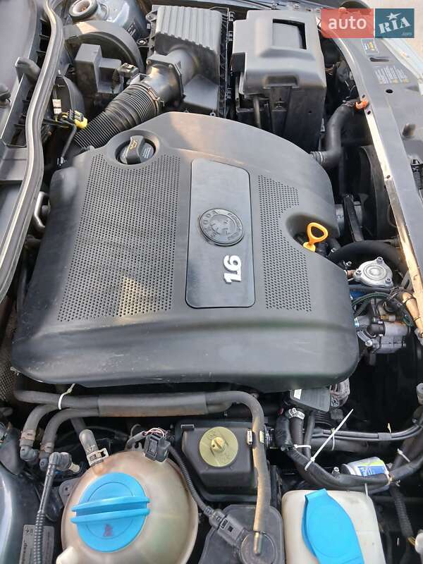 Лифтбек Skoda Octavia 2009 в Чернобае