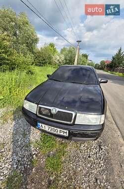 Лифтбек Skoda Octavia 2004 в 