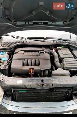 Лифтбек Skoda Octavia 2005 в 
