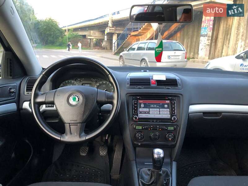 Универсал Skoda Octavia 2008 в Луцке