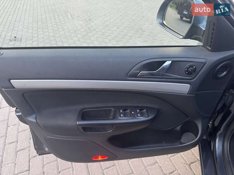Универсал Skoda Octavia 2010 в Ровно