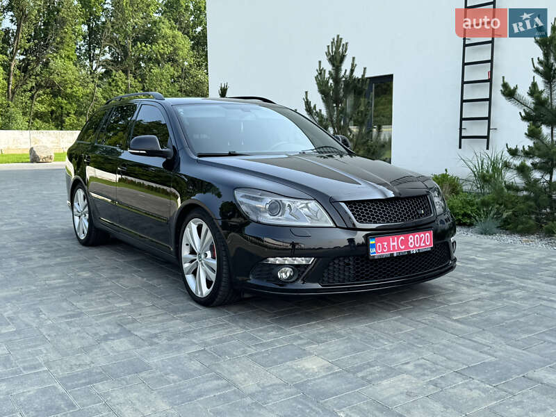 Универсал Skoda Octavia 2011 в Чернигове