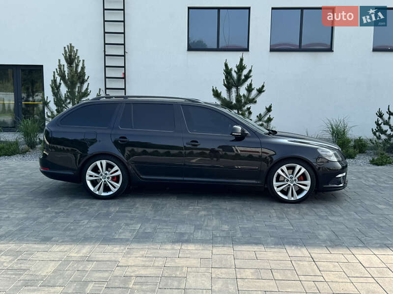 Универсал Skoda Octavia 2011 в Чернигове