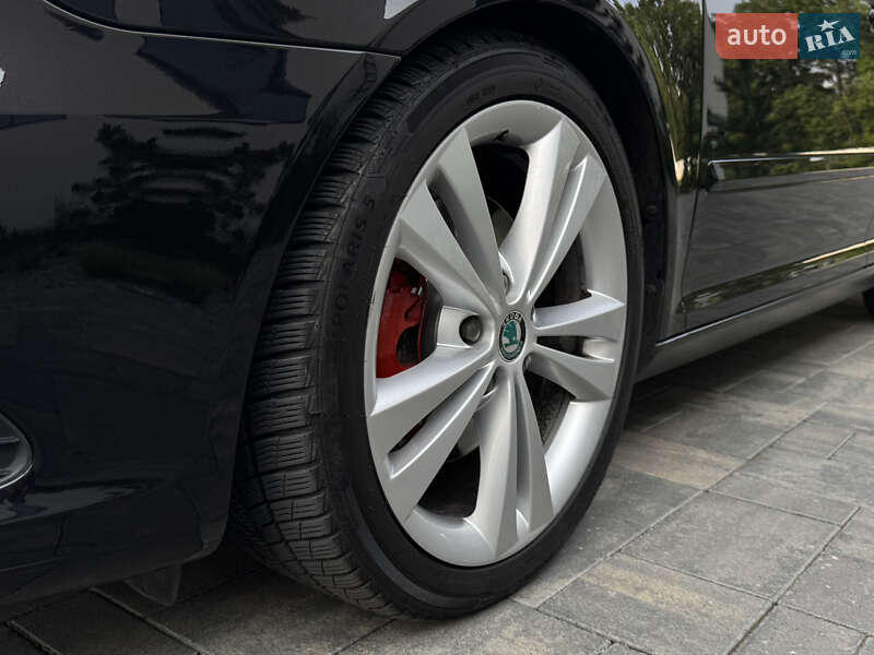 Универсал Skoda Octavia 2011 в Чернигове