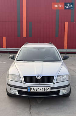 Универсал Skoda Octavia 2012 в 