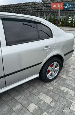 Ліфтбек Skoda Octavia 2007 в 