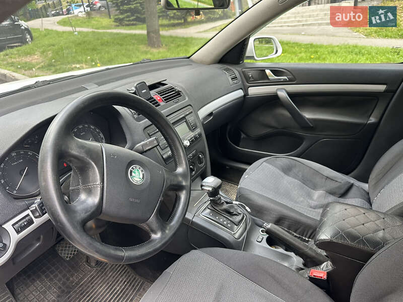 Лифтбек Skoda Octavia 2007 в Киеве