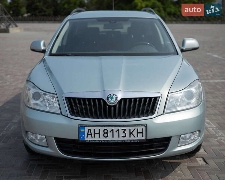 Універсал Skoda Octavia 2012 в Харкові