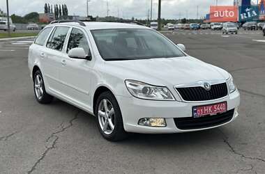 Універсал Skoda Octavia 2011 в 
