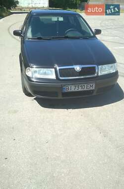 Лифтбек Skoda Octavia 2004 в 