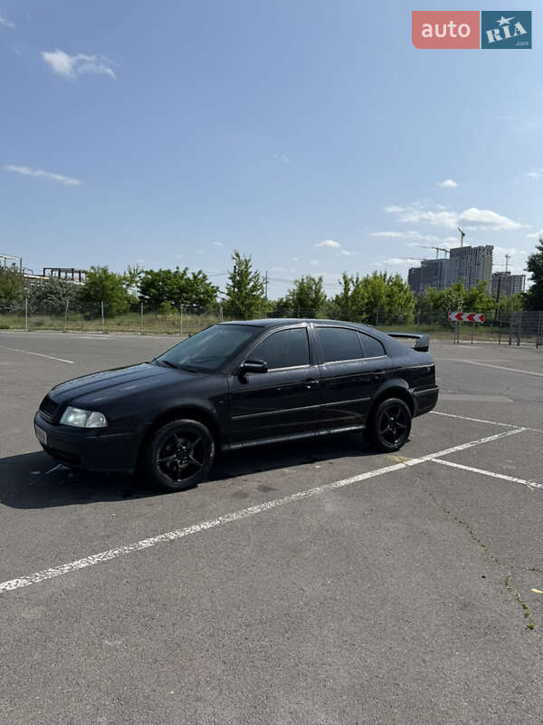 Лифтбек Skoda Octavia 2006 в Киеве