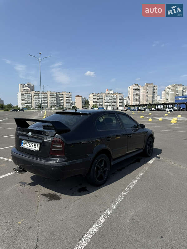 Лифтбек Skoda Octavia 2006 в Киеве