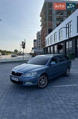 Універсал Skoda Octavia 2008 в Городку