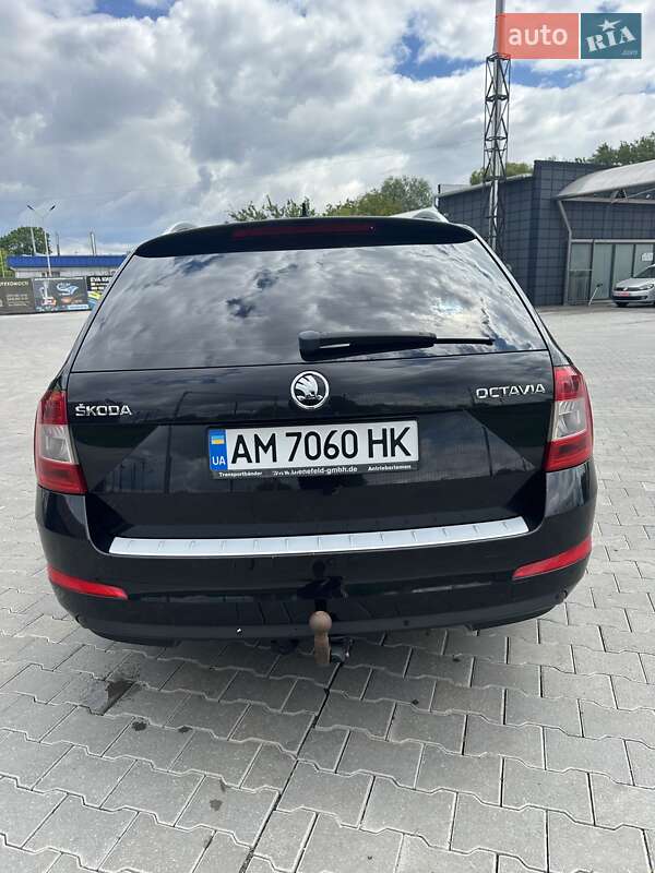Универсал Skoda Octavia 2015 в Звягеле