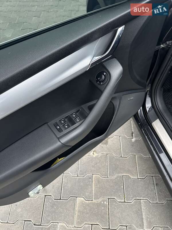 Универсал Skoda Octavia 2015 в Звягеле