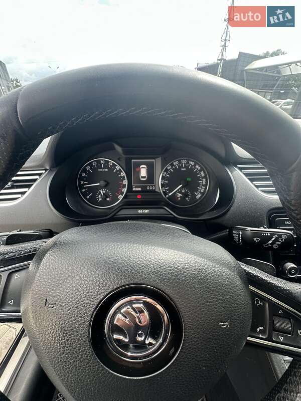 Универсал Skoda Octavia 2015 в Звягеле