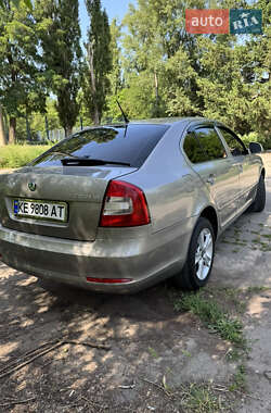 Лифтбек Skoda Octavia 2011 в 