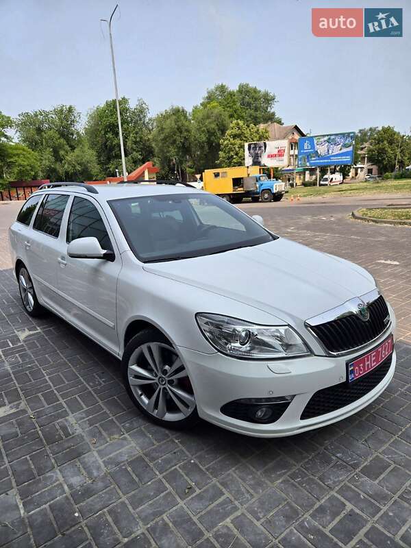 Універсал Skoda Octavia 2012 в Кам'янському