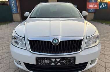 Универсал Skoda Octavia 2011 в 