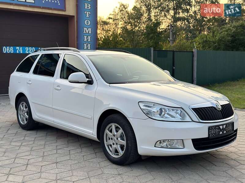 Универсал Skoda Octavia 2011 в 