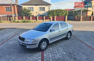 Лифтбек Skoda Octavia 2008 в Виноградове