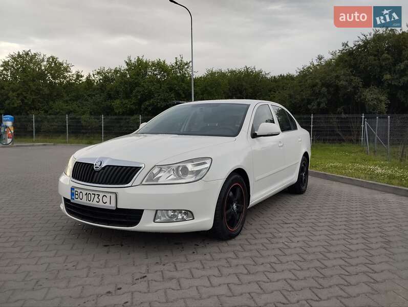 Лифтбек Skoda Octavia 2011 в Кременце