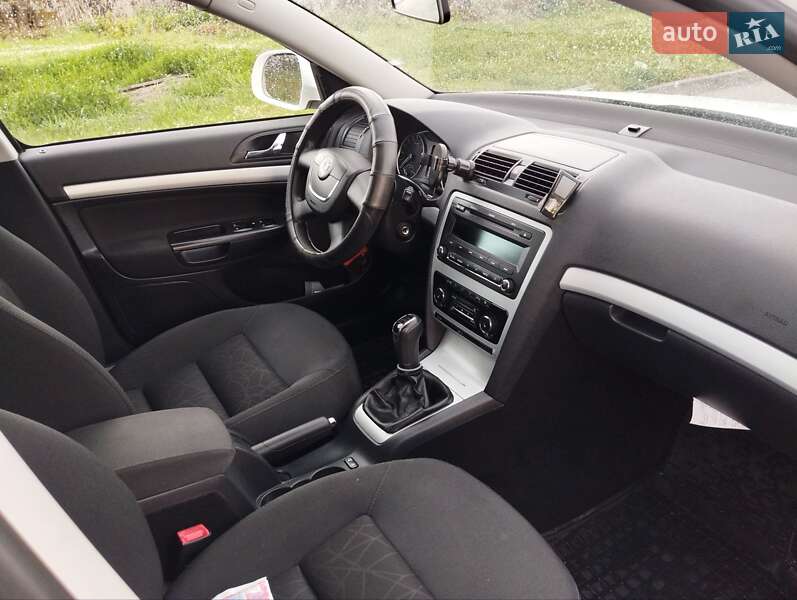 Лифтбек Skoda Octavia 2011 в Кременце