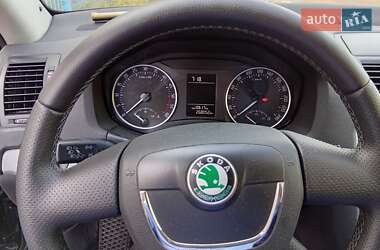 Лифтбек Skoda Octavia 2012 в 