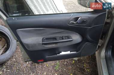 Лифтбек Skoda Octavia 2005 в 