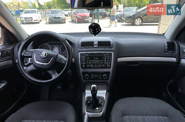 Универсал Skoda Octavia 2011 в 
