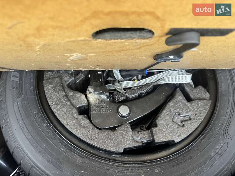 Універсал Skoda Octavia 2014 в Львові