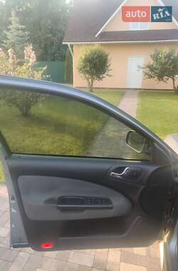 Лифтбек Skoda Octavia 2005 в 