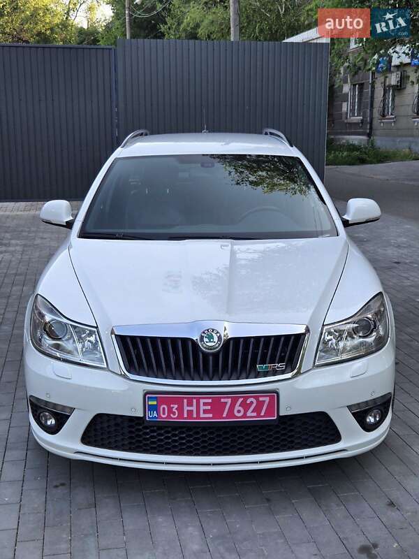 Універсал Skoda Octavia 2012 в Кам'янському