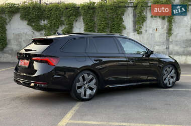 Универсал Skoda Octavia 2021 в 