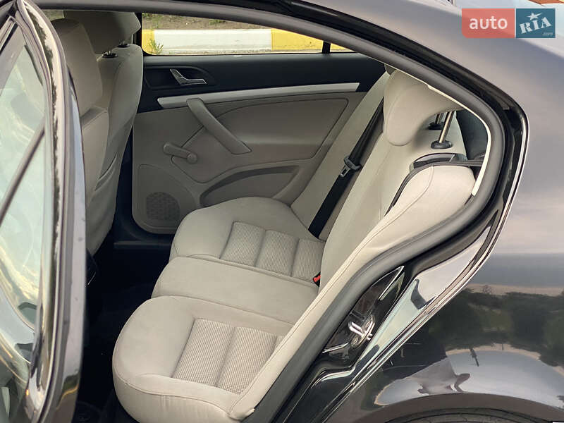 Ліфтбек Skoda Octavia 2007 в Ірпені