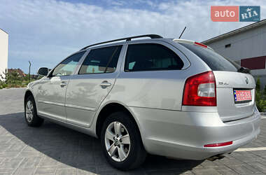 Універсал Skoda Octavia 2012 в 
