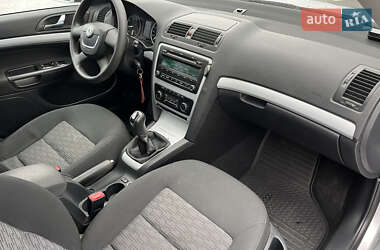 Универсал Skoda Octavia 2011 в 