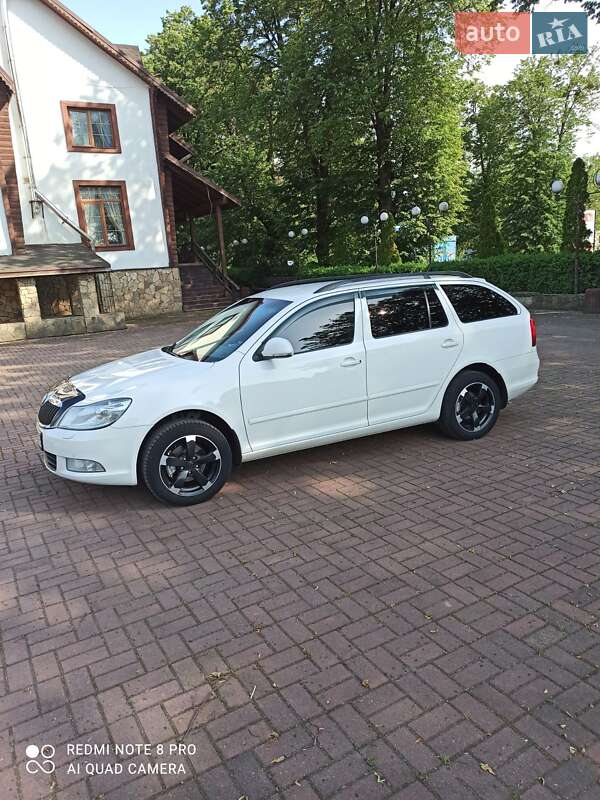 Універсал Skoda Octavia 2010 в Вінниці