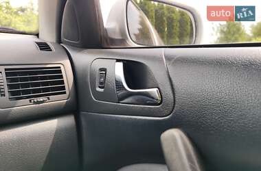 Лифтбек Skoda Octavia 2008 в 