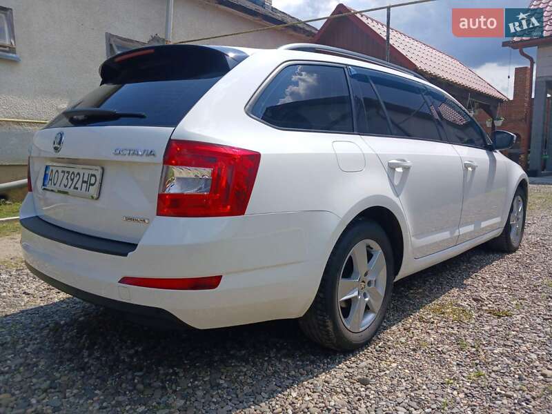 Универсал Skoda Octavia 2014 в Виноградове