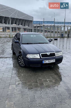 Ліфтбек Skoda Octavia 2002 в Новояворівську