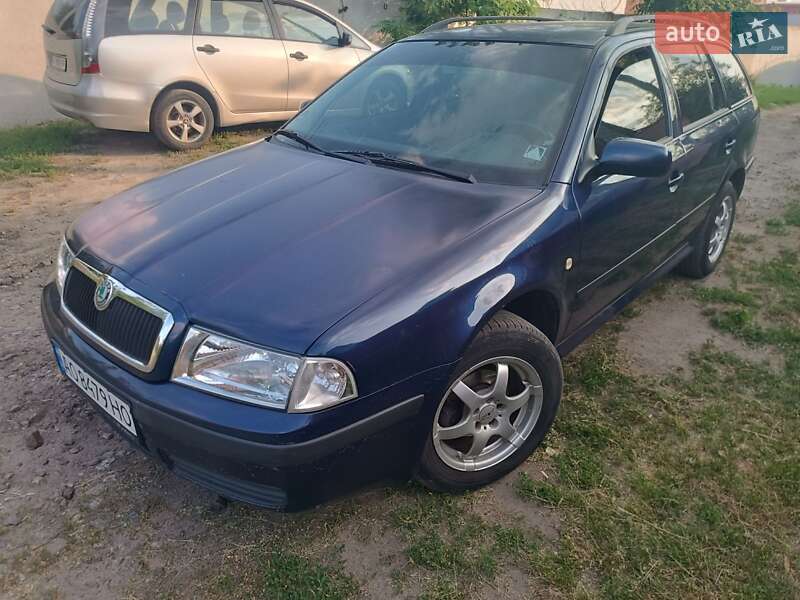 Универсал Skoda Octavia 2005 в Барышевке